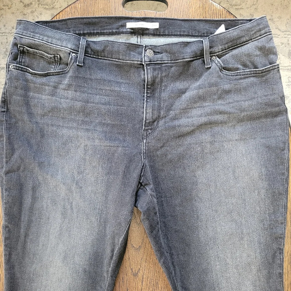 Levi's 711 Skinny Rawcut Hem Hi Rise Embroidered Jeans Size Women's 24W - Picture 4 of 15